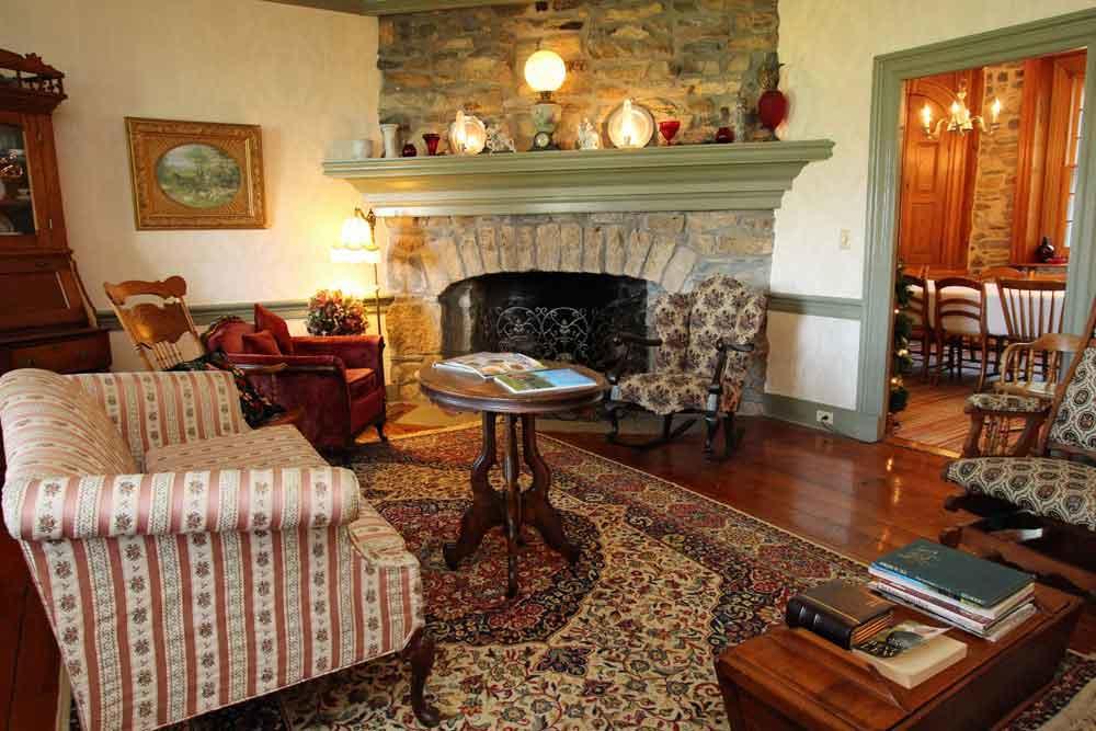 Rocky Acre Farm Bed & Breakfast Mount Joy Екстер'єр фото